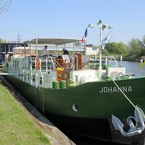 Barge Johanna Brugge